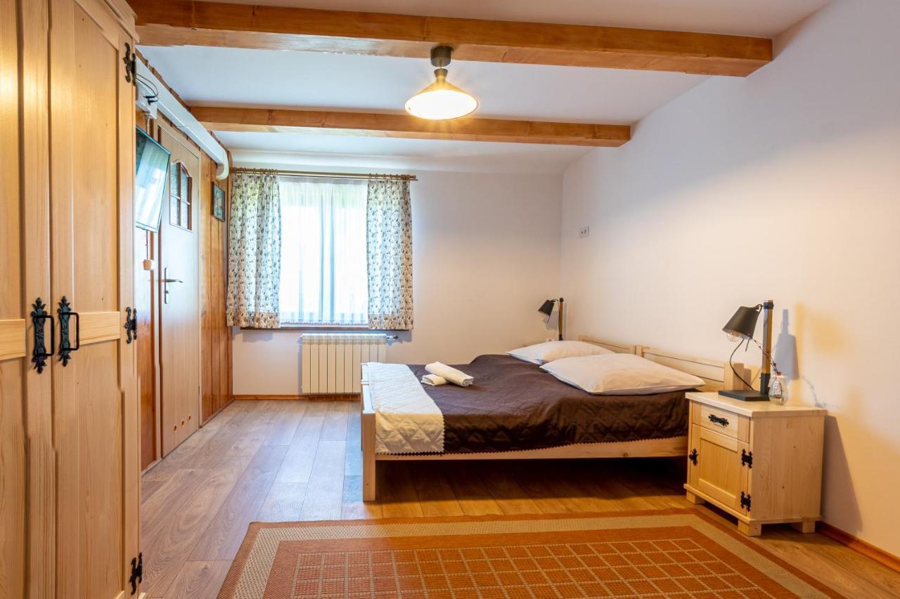 Appartement 9 Sil Drewniany Dom à Bukowina Tatrzańska Extérieur photo