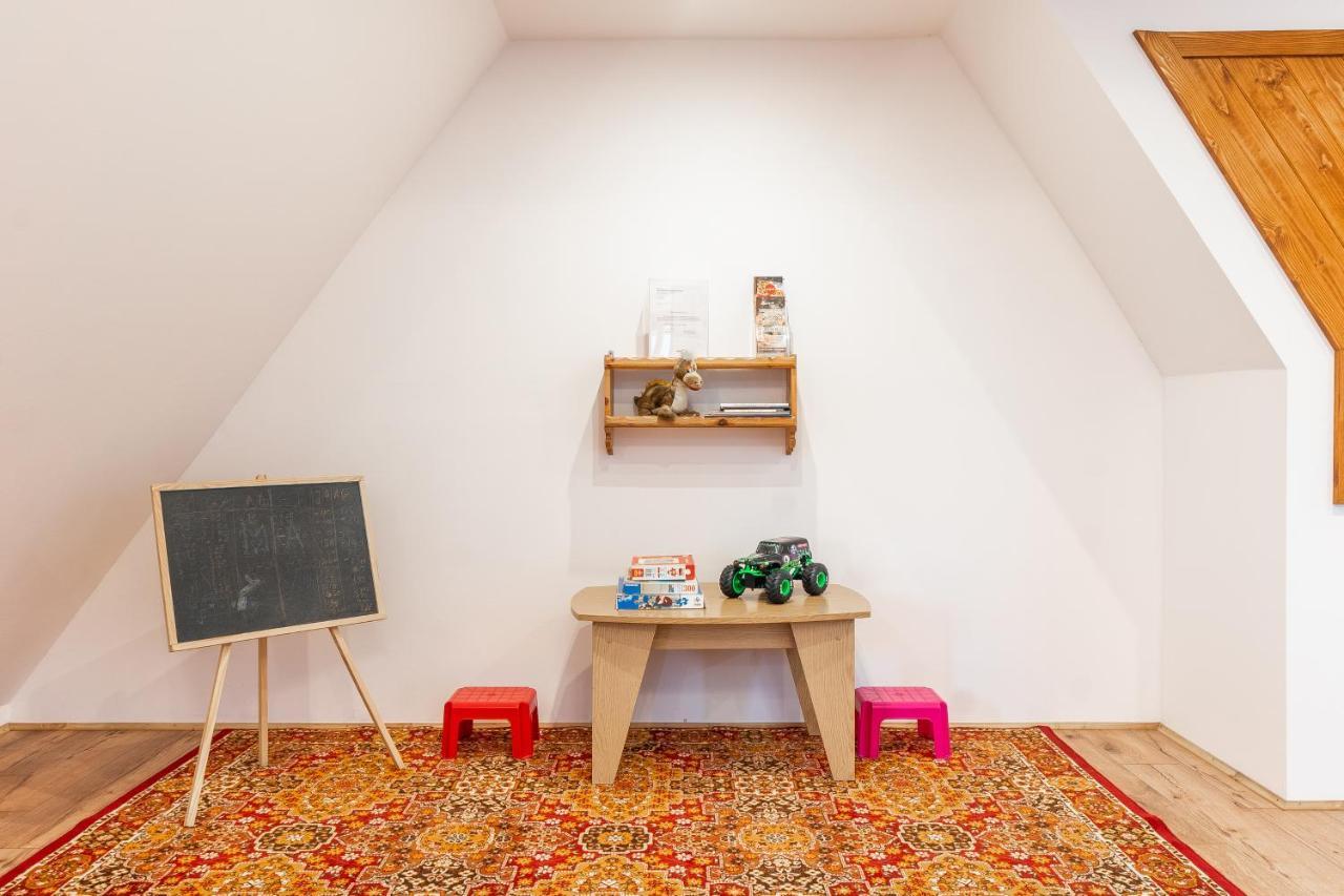 Appartement 9 Sil Drewniany Dom à Bukowina Tatrzańska Extérieur photo