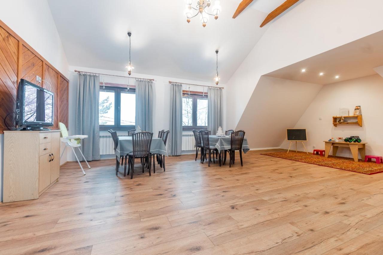 Appartement 9 Sil Drewniany Dom à Bukowina Tatrzańska Extérieur photo